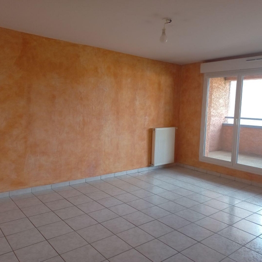  Annonces CULLY : Appartement | SAINT-PIERRE-LA-PALUD (69210) | 73 m2 | 860 € 