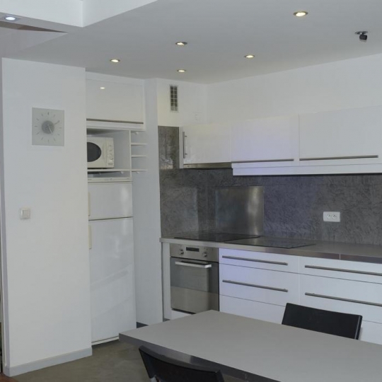  Annonces CULLY : Appartement | MARSEILLE (13013) | 42 m2 | 700 € 