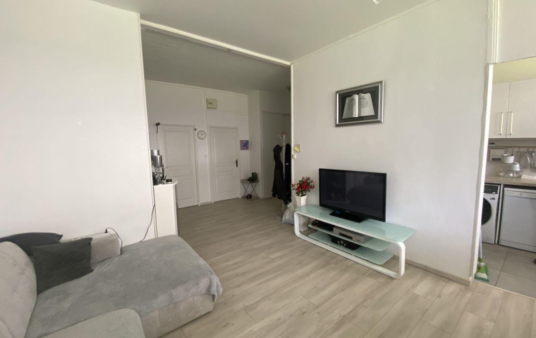 Annonces CULLY : Apartment | LYON (69009) | 94 m2 | 260 000 € 