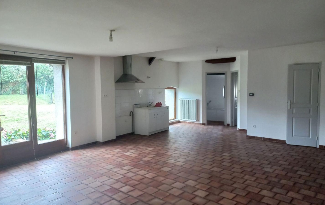 Annonces CULLY : Appartement | FLEURIEUX-SUR-L'ARBRESLE (69210) | 94 m2 | 1 005 € 