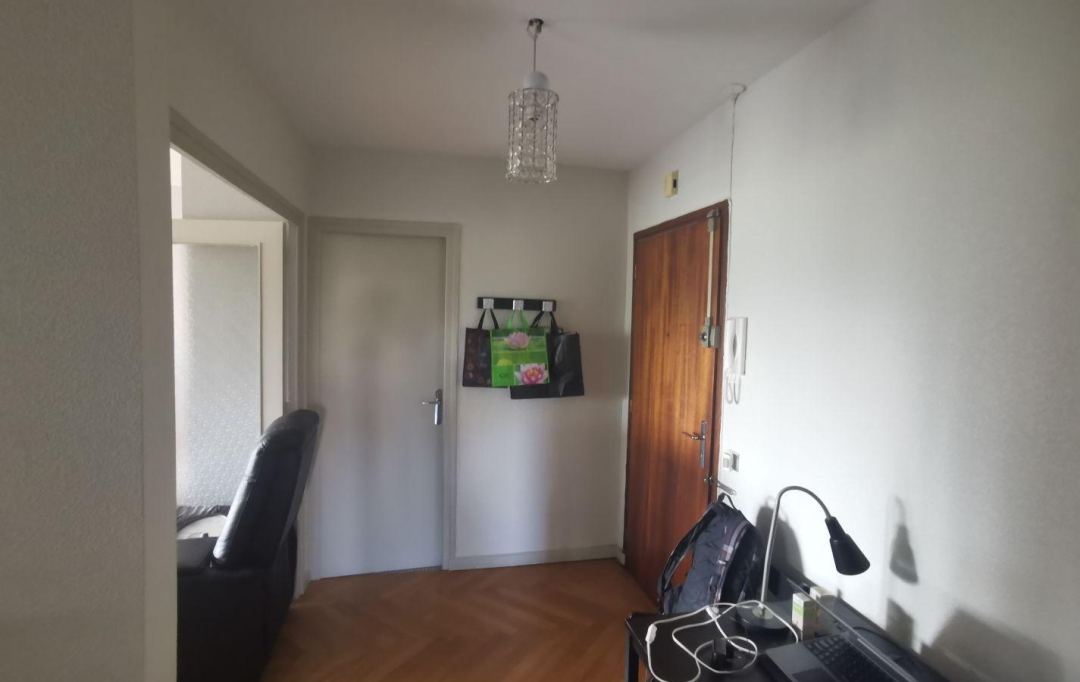 Annonces CULLY : Appartement | SAINTE-FOY-LES-LYON (69110) | 61 m2 | 189 000 € 