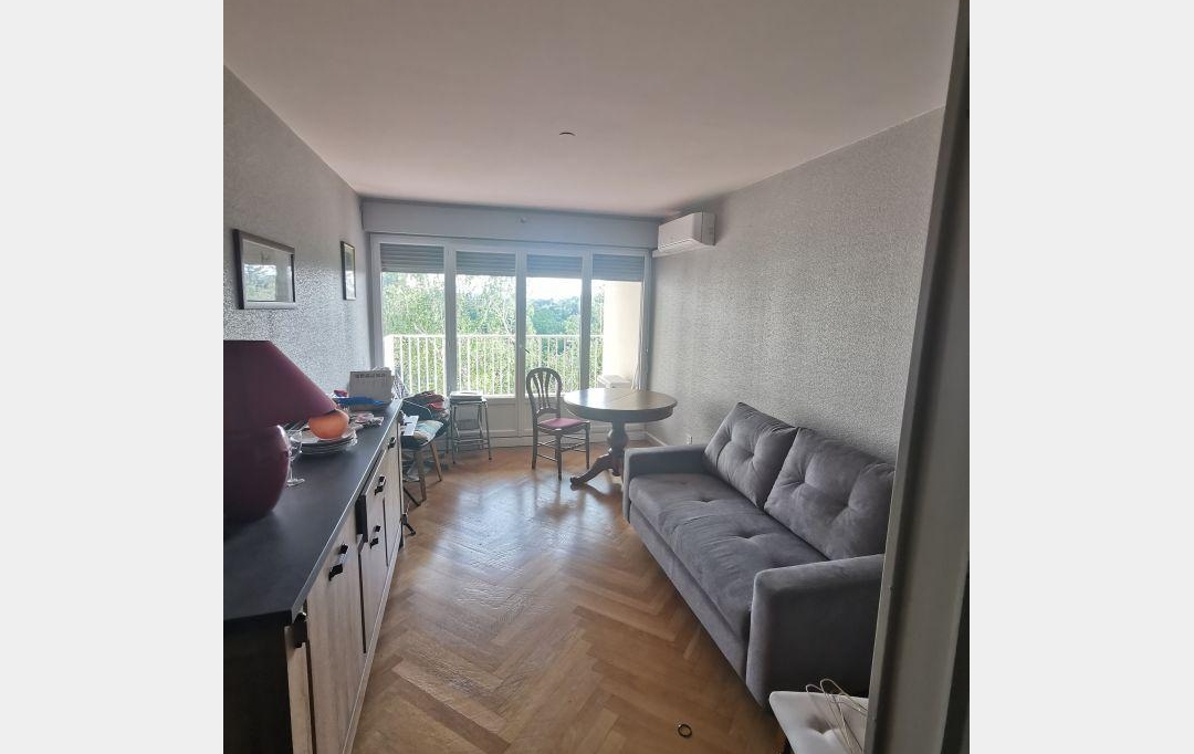 Annonces CULLY : Apartment | SAINTE-FOY-LES-LYON (69110) | 61 m2 | 189 000 € 