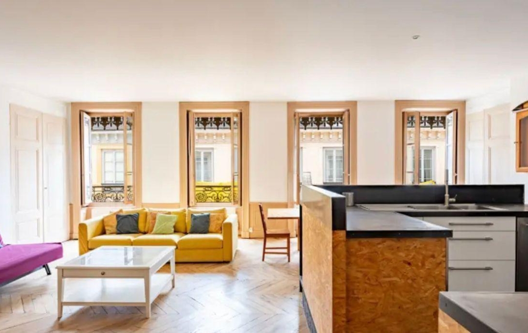 Annonces CULLY : Apartment | LYON (69001) | 123 m2 | 3 500 € 