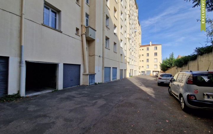 Annonces CULLY Garage / Parking | LYON (69003) | 10 m2 | 16 000 € 