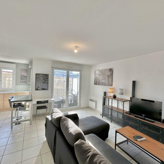  Annonces CULLY : Other | LYON (69007) | 43 m2 | 250 000 € 
