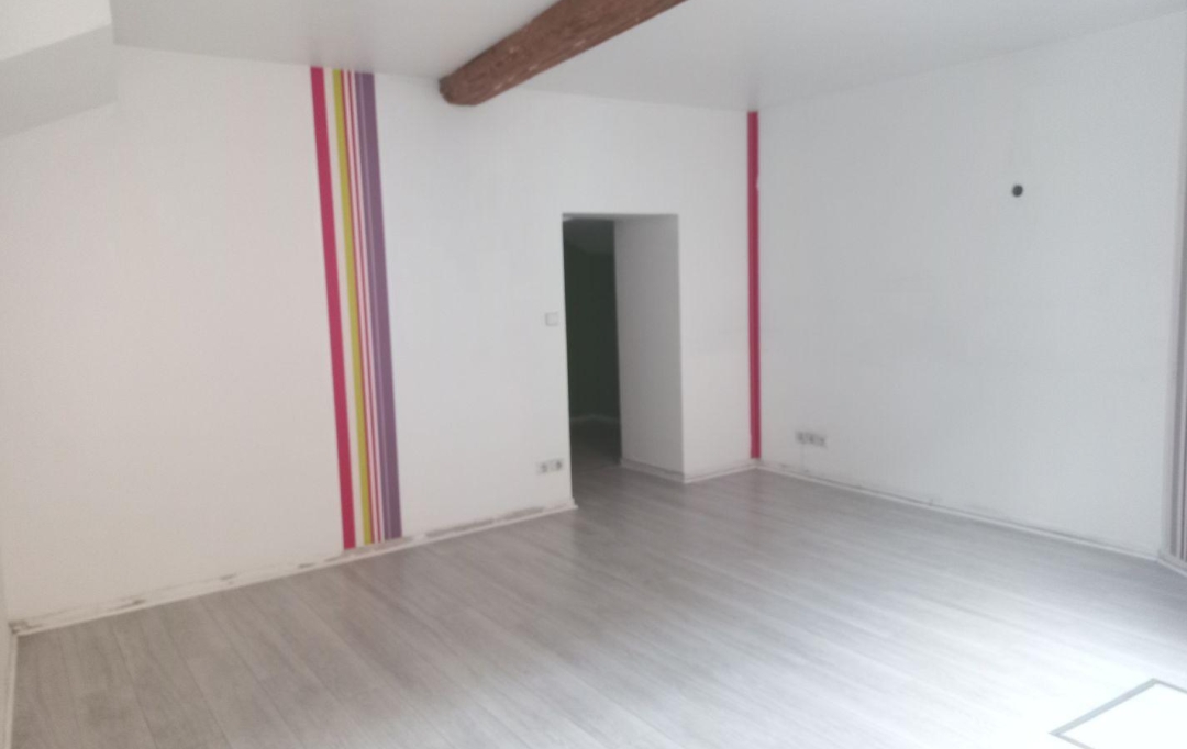 Annonces CULLY : Office | L'ARBRESLE (69210) | 29 m2 | 455 € 