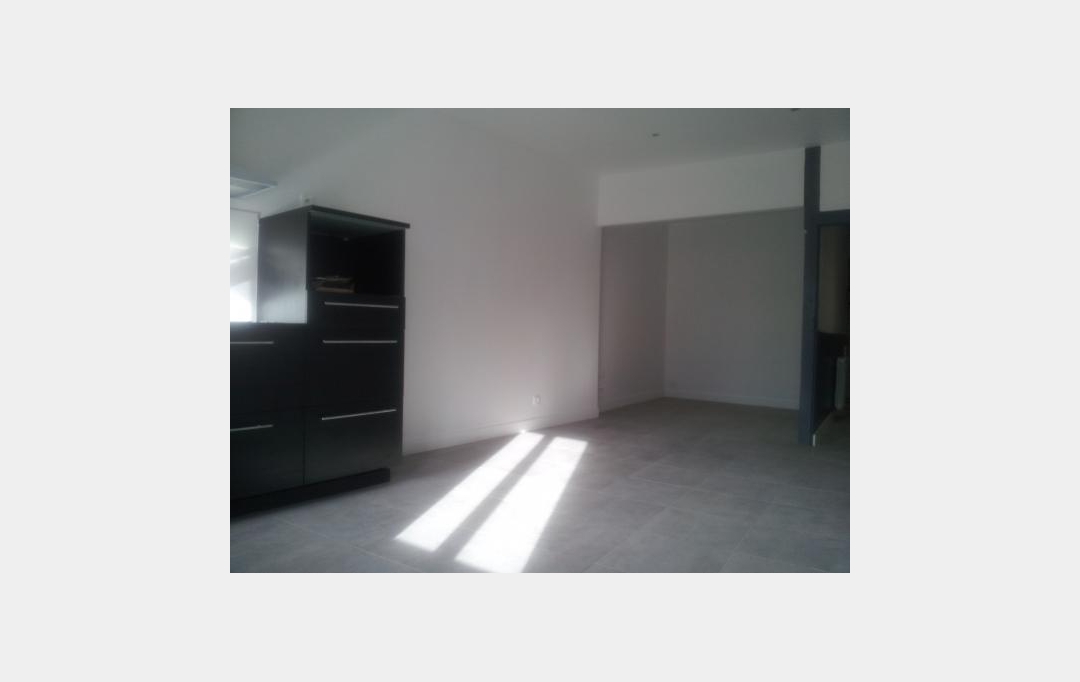Annonces CULLY : Appartement | SAIN-BEL (69210) | 34 m2 | 470 € 