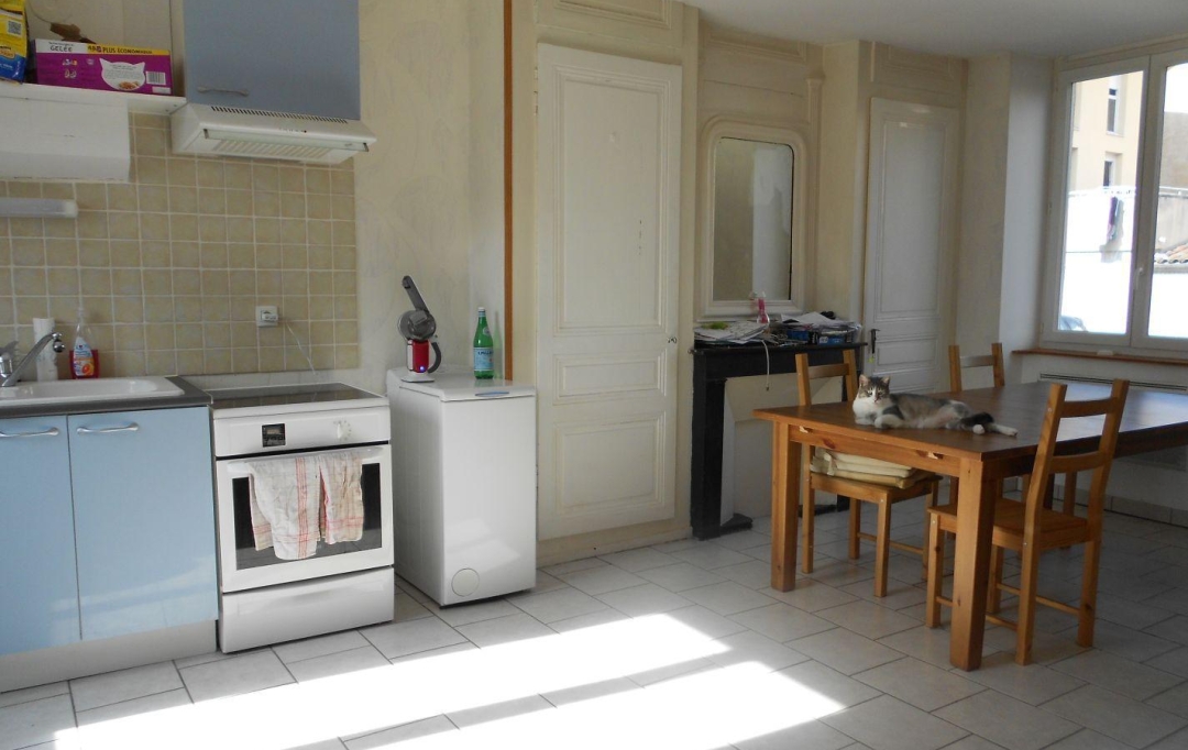 Annonces CULLY : Apartment | L'ARBRESLE (69210) | 42 m2 | 120 000 € 