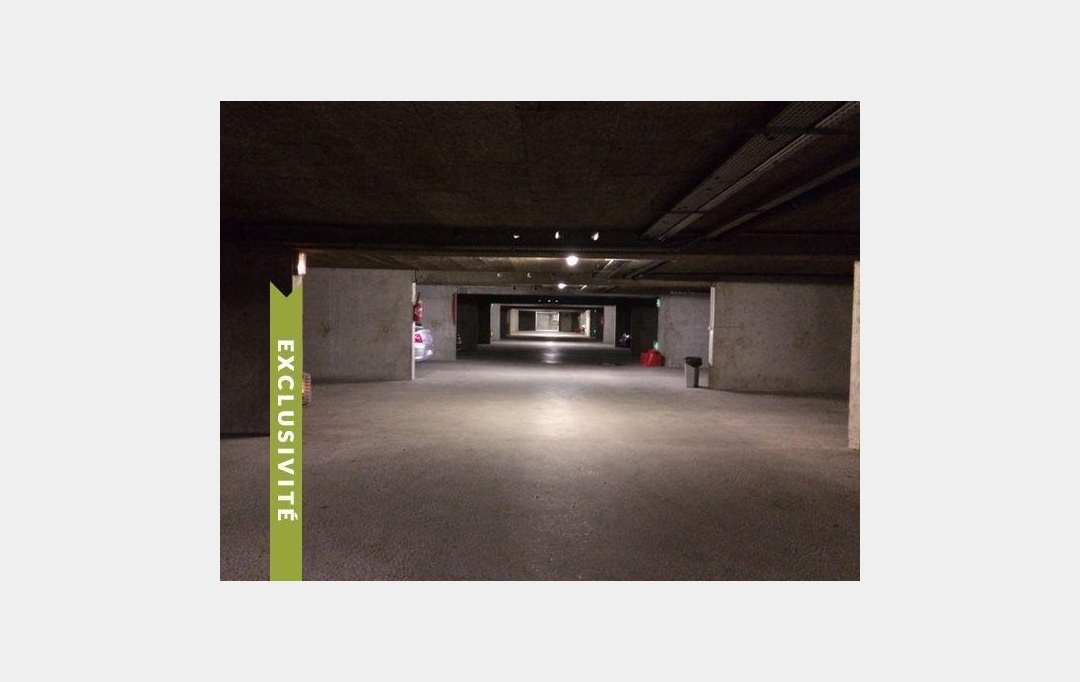 Annonces CULLY : Garage / Parking | VILLEURBANNE (69100) | 0 m2 | 15 555 € 