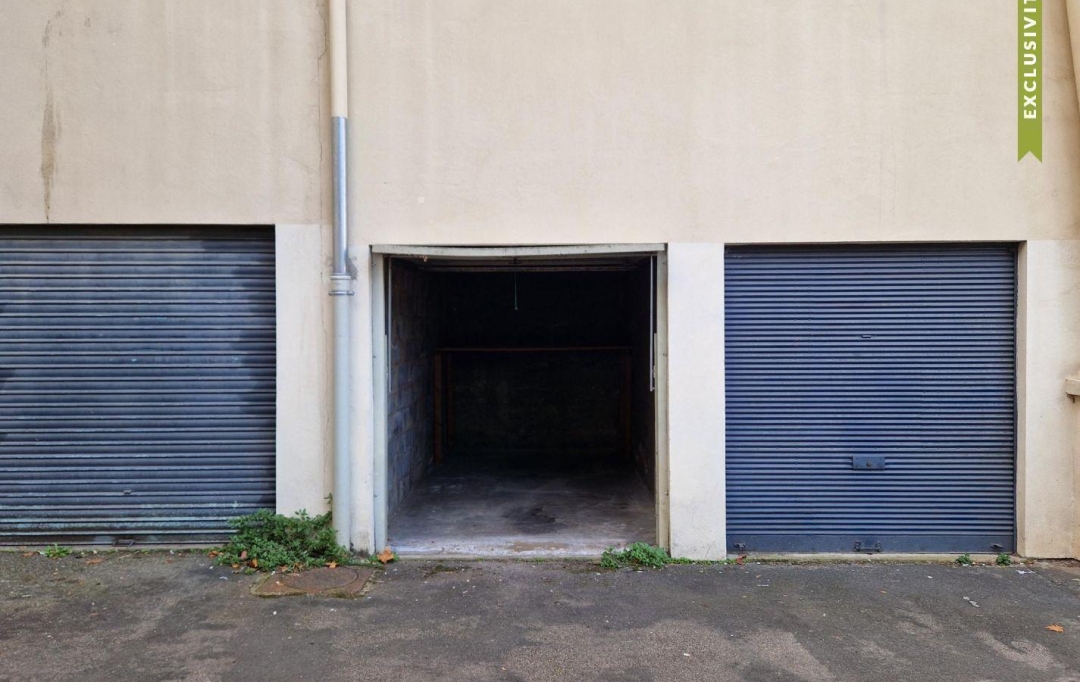 Annonces CULLY : Garage / Parking | LYON (69003) | 10 m2 | 16 000 € 