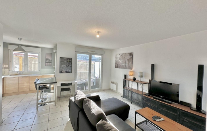  Annonces CULLY Other | LYON (69007) | 43 m2 | 250 000 € 
